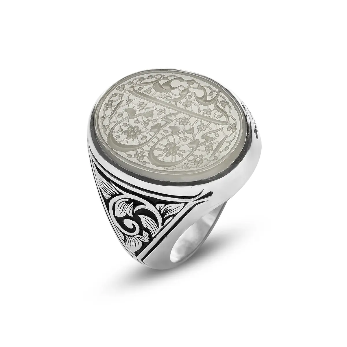 انگشتر نقره منقش به ذکر علی مع الحق الحق مع علی 298